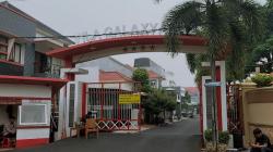 Usai Ketua KPK Firli Bahuri Jadi Tersangka, Suasana Rumah Pribadinya di Bekasi Sepi