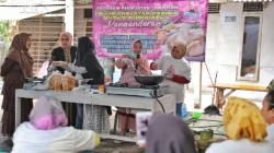 Wanita Nelayan Ganjar Dorong Kesejahteraan, Latih Warga Pangandaran Buat Kerupuk Ikan<