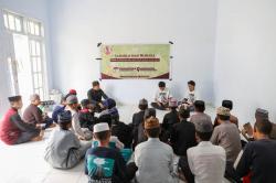 Relawan Pandawa Ganjar Doa Bersama Anak Yatim di Maros agar Indonesia Dapat Pemimpin Antikorupsi<
