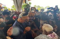 Capres Ganjar Pranowo Kampanye Perdana di Merauke, Disambut Tarian Suku Asmat