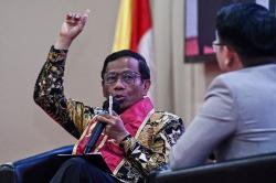 Cawapres Mahfud MD Berikan Wawasan Kebangsaan kepada Mahasiswa UBD Tangerang