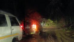 Jalan Lintas Sipirok-Medan Lumpuh Total Tertimbun Longsor, Kendaraan Mengular 3 Km<