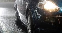 Tips Merawat Bodi Mobil di Musim Hujan, Jangan Sampai Kusam 