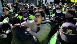 Korea Selatan Segera Larang Permanen Konsumsi Daging Anjing, Peternak Ngamuk