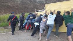 Kecelakaan di Subang, Truk Boks Terguling di Tanjakan Emen, Sopir Terluka 
