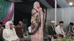 Hadiri Istigasah di Ponpes Assalafiah Cirebon, Yenny Wahid: Ganjar-Mahfud Komitmen Majukan Pesantren<