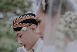 8 Artis yang Menggelar Intimate Wedding, Terbaru BCL