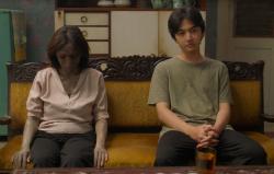 Episode 7 Series Radio: Ari Irham Ketakutan saat Melihat Foto Misterius dari Marsha Aruan