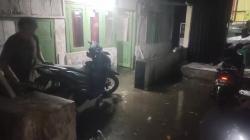 Bandung Disergap Banjir, Warga: Aya Korban Motor Palid Hiji<