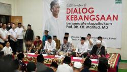 Mahfud Ajak Santri Mencoblos di TPS: Jangan Pilih karena Dikasih Duit