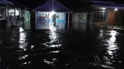 Banjir Terjang 5 Kecamatan Aceh Singkil, 20.138 Warga Terdampak, 606 Orang Ngungsi <