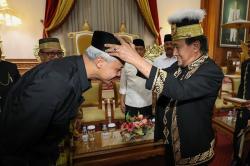 Kunjungi Kedaton Kutai Kartanegara, Ganjar Komitmen Dukung Pelestarian Kesultanan Nusantara