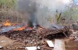 Gegara Bakar Sampah, Rumah dan Kandang Sapi Milik Warga Gunungkidul Ludes Terbakar