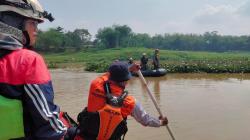 Bocah Hilang di Sungai Citarum KBB Tak Ditemukan, Pencarian Dihentikan 