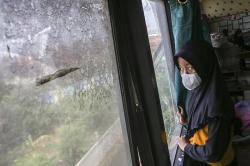 Aktivitas Bongkar Muat Batu Bara Bikin Sekolah di Marunda Jakut Dipenuhi Debu
