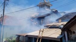 Rumah 2 Lantai di Tawangsari Boyolali Terbakar, Warga Panik
