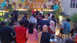 TPM Ganjar-Mahfud Rangkul Anak Muda Surabaya, Ajak Pilih Paslon yang Jaga Demokrasi<