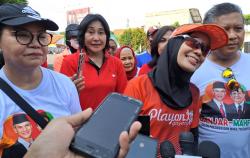 Atikoh Ganjar Finish 1 Jam 2 Menit Lari Semarang 10K: Kurang Latihan karena Keliling Terus  