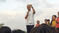 Pidato Berapi-api Ganjar Minta Relawan Jaga Kandang: Jateng Bakal Jadi Lumbung Suara