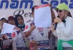 Kampanye di Kediri, Caleg Perindo Venna Melinda Ajak Warga Tidak Golput
