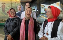 Atikoh Ganjar Tertawa saat Warga Sering Panggil Dirinya Calon Ibu Negara Cantik