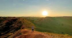 Viral Sulawesi Tenggara Punya Pemandangan Savana Cantik Suasananya seperti di Selandia Baru 