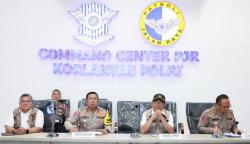 Menko PMK Muhadjir Effendy Cek Command Center PJR: Lalin Libur Natal 2023 Lancar