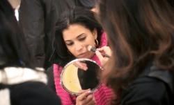 Tips Makeup saat Libur Natal dan Tahun Baru untuk Kulit Wajah Kering