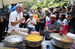 Ganjar Pranowo Janji Optimalkan Potensi Desa Wisata di Seluruh Indonesia