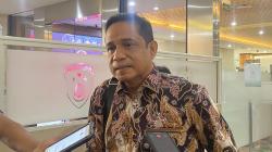 Pengacara Pede Firli Bahuri Tak Ditahan Hari Ini: Kami Kooperatif