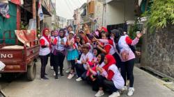 Warga Rawa Buaya Antusias Ikut Senam Sehat yang Digelar Caleg Perindo Dina Masyusin