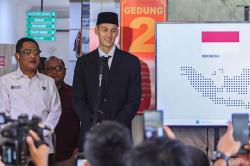 Senyum Jay Idzes Sah Jadi WNI, Siap Perkuat Timnas Indonesia
