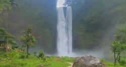 Kampung Unik di Garut Punya Pemandangan Air Terjun Cantik Suka Tertutup Kabut