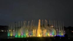 Dancing Fountain Hibur Pengunjung TMII di Malam Tahun Baru 2024