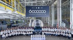 Penjualan Nyaris Disalip, Mobil Listrik China BYD Jadi Ancaman Serius Tesla