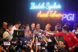 Mahfud MD Didampingi HT Hadiri Ibadah Syukur Awal Tahun PGI