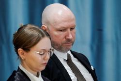 Breivik Si Jagal Norwegia yang Bantai 77 Orang pada 2011, Tak Tahan Lagi Membusuk di Penjara