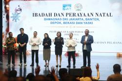 Hary Tanoe Dorong Kesejahteraan Guru Agama