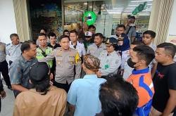 Protes Parkir Sistem QRIS di Surabaya, Jukir Nyaris Bentrok dengan Petugas Dishub