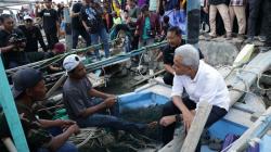 Tumplek Blek! Ribuan Nelayan Brebes Antusias Sambut Kedatangan Ganjar Pranowo