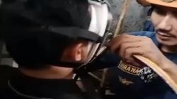 Viral Video Petugas Damkar Rela Masuk Sumur demi Selamatkan iPhone, Warganet: Totalitas!