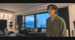 Viral, V BTS Perdana Tunjukkan Isi Rumah Mewahnya, serba Putih Bernuansa Klasik