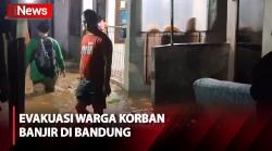 Tanggul Sungai Cikapundung Jebol, Puluhan Warga di Bandung Terpaksa Dievakuasi