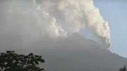 Aktivitas Gunung Lewotobi Laki-Laki di NTT Meningkat, Keluarkan 8 Kali Guguran Lava<