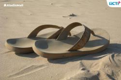 Mudah dan Cepat, Begini 5 Cara Membersihkan Sandal dari Kotoran Membandel