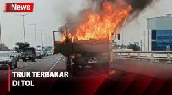 Truk Terbakar di Tol Wiyoto Wiyono Akibat Korsleting Listrik