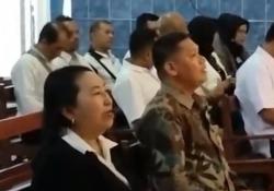 Caleg Perindo Jeannie Latumahina Natal Bersama 350 Pendeta di Tulungagung