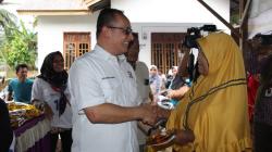 Bazar Murah Partai Perindo di Rohil Diserbu Warga, 600 Paket Minyak Ludes<