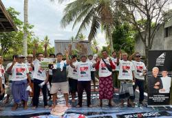 Relawan Ganjar Mahfud NTB Distribusikan Alat Tani untuk Tingkatkan Produktivitas Petani di Lombok Barat 