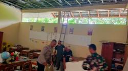 Plafon SD di Bantul Ambrol saat Jam Pelajaran, 3 Siswa Luka